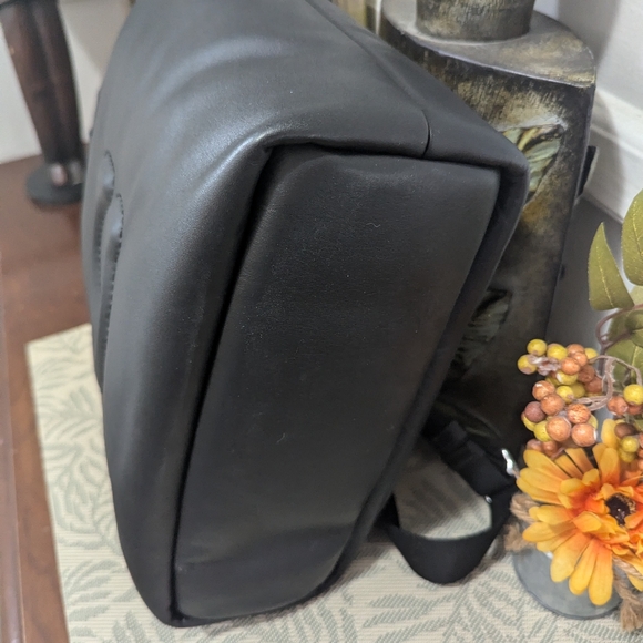 Coach pillow tote - Picture 9 of 14